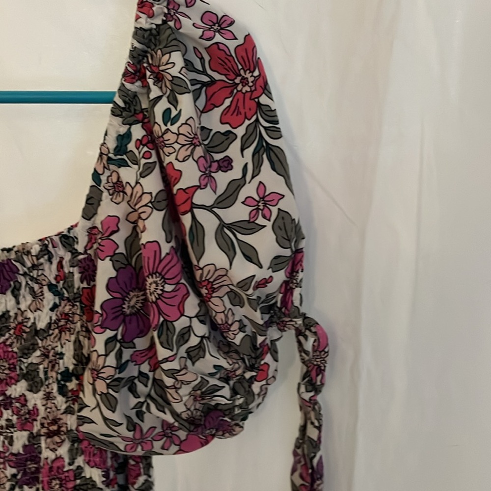 Sunday Mi Amor off-shoulder floral dress. Sz L - Picture 5 of 7
